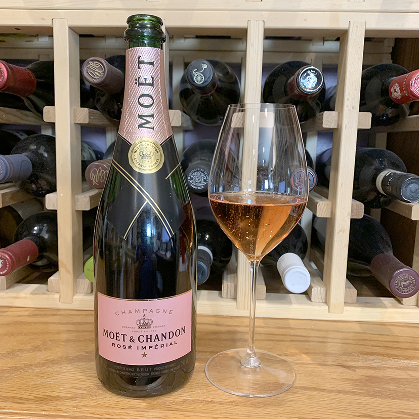 How Good is Moët & Chandon Imperial Rosé Champagne? - Social Vignerons